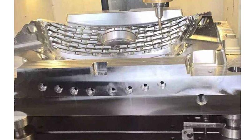 吹塑模具品牌选择：如何评估品牌实力
